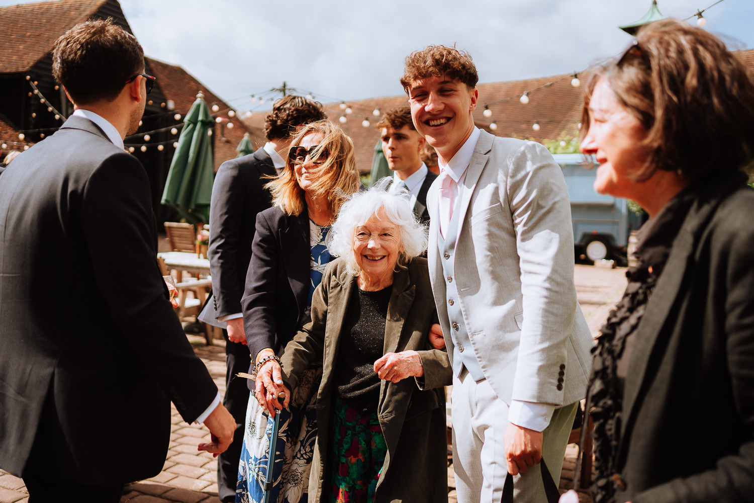 OLD LUXTERS BARN WEDDING PHOTOGRAPHY OXFORDSHIRE 020 OLD LUXTERS BARN WEDDING PHOTOGRAPHY OXFORDSHIRE 020